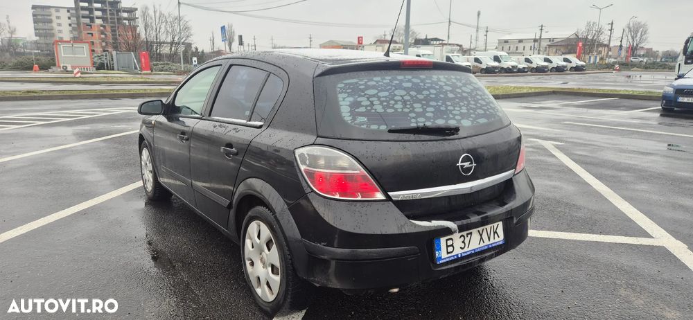Opel Astra 1.6 Essentia - 6