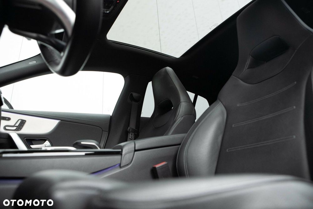 Mercedes-Benz CLA 200 AMG Line 7G-DCT - 29