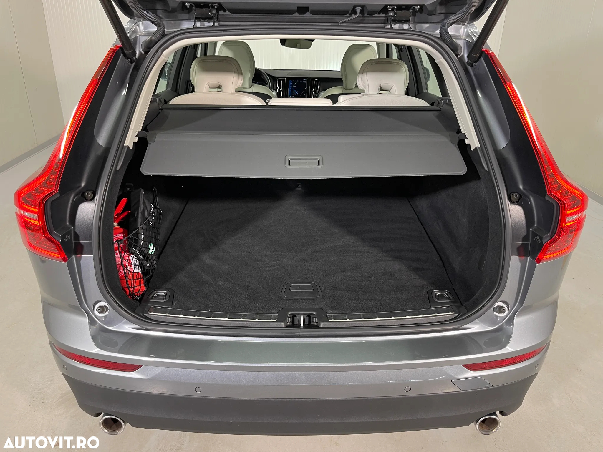 Volvo XC 60 T8 Twin Engine AWD Inscription - 14