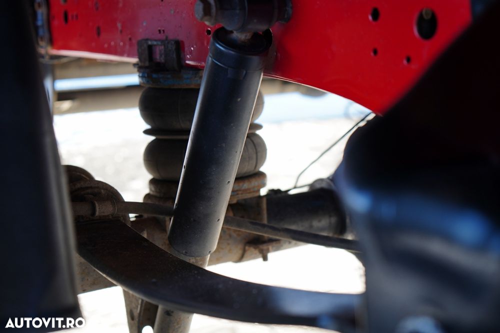 Ford TRANSIT 350 / PLATFORMĂ / MANUALĂ / 3 LOCURI / MASĂ NETĂ 3500 KG / - 32