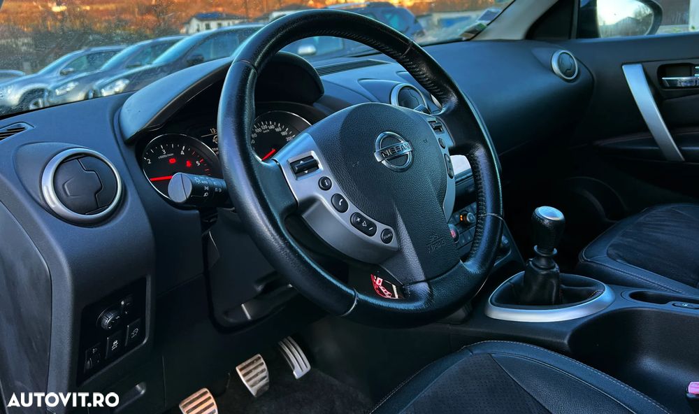 Nissan Qashqai 1.6 DCI Start/Stop Tekna - 11