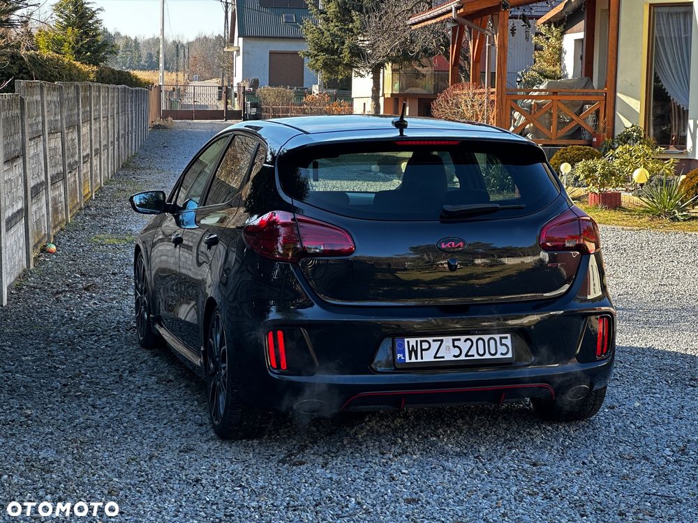 Kia Ceed 1.6 T-GDI GT XL - 3