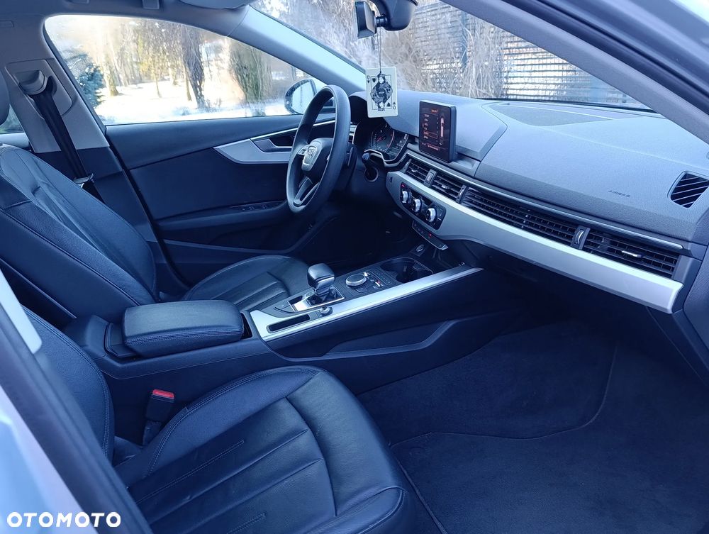 Audi A4 Avant 40 TDI S tronic - 18