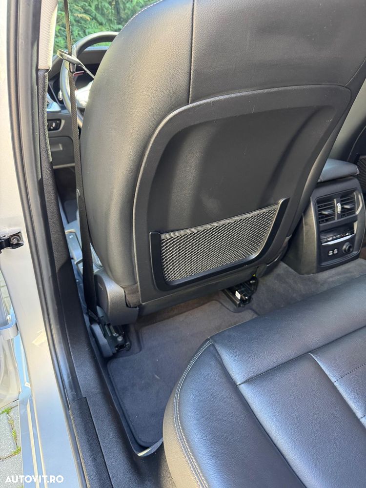 BMW Seria 3 330i xDrive Aut. Luxury Line - 10