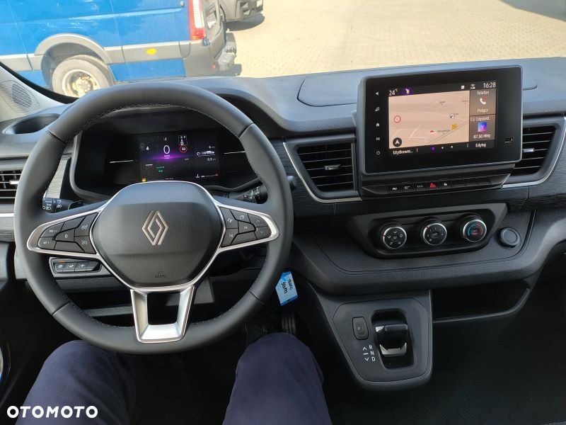 Renault Trafic - 10