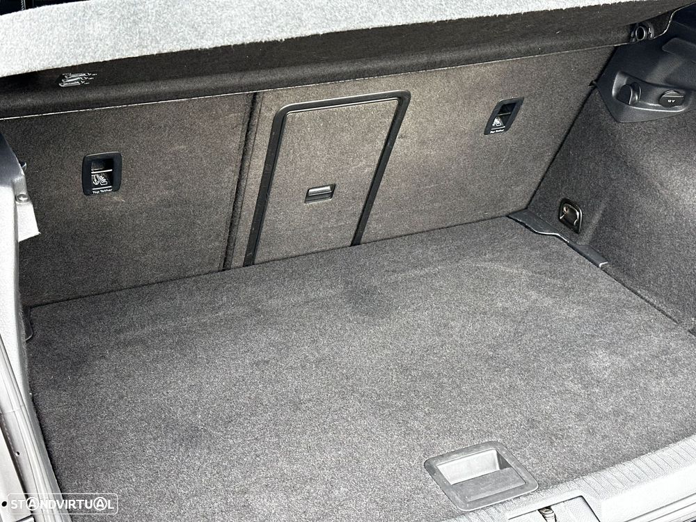 VW Golf GTI BlueMotion - 41