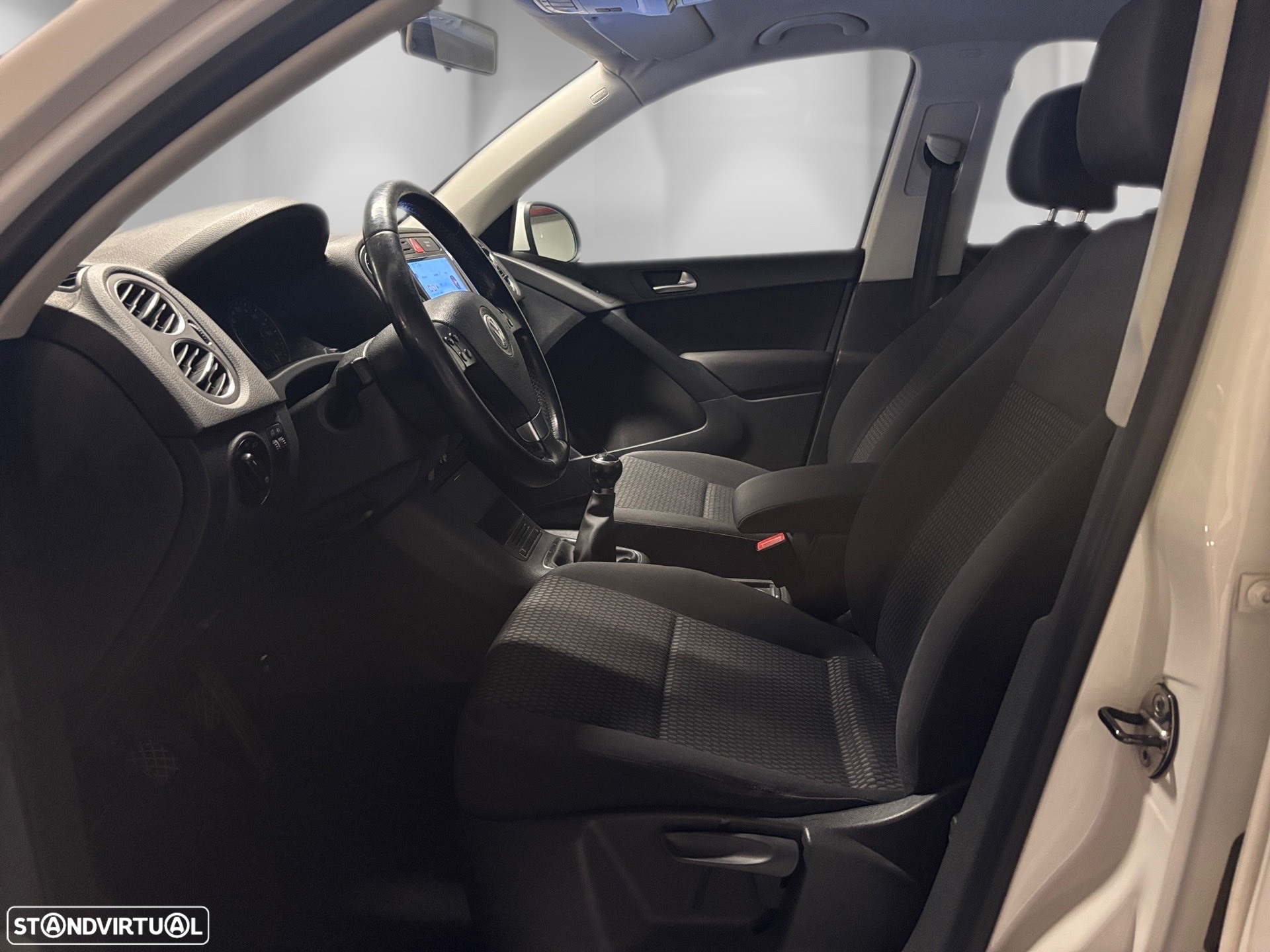 VW Tiguan 2.0 TDI Trend 4Motion - 5