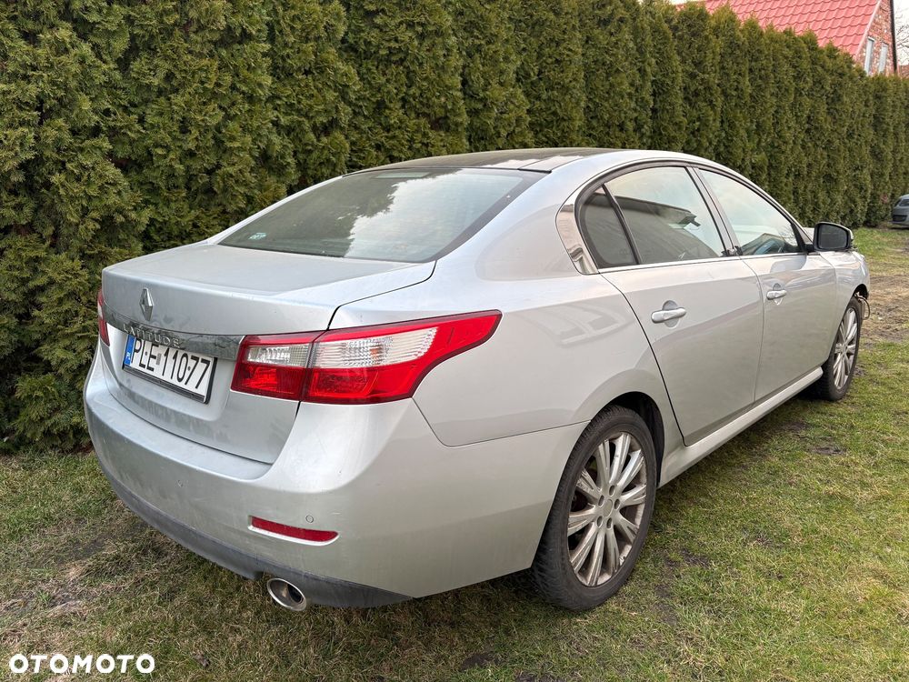 Renault Latitude - 3