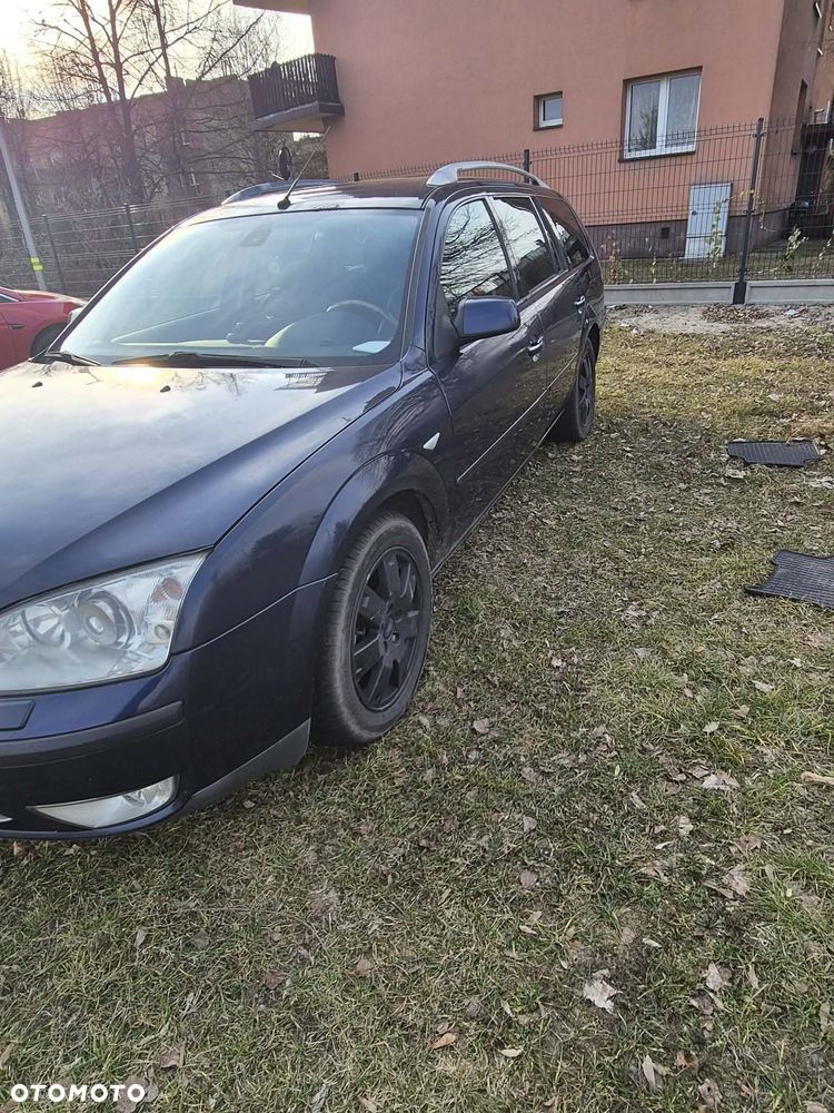 Ford Mondeo 2.0 TDCI Ghia - 4