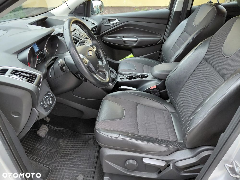 Ford Kuga 1.6 EcoBoost 4WD Titanium Plus - 9