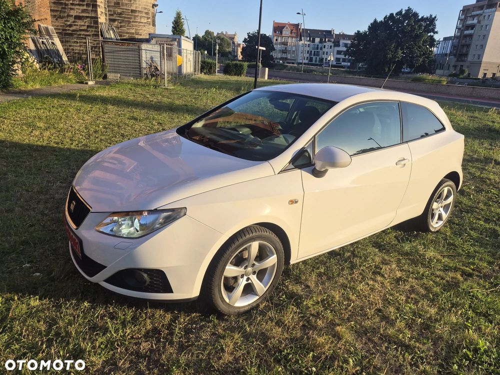 Seat Ibiza SC 1.4 16V SUN - 3