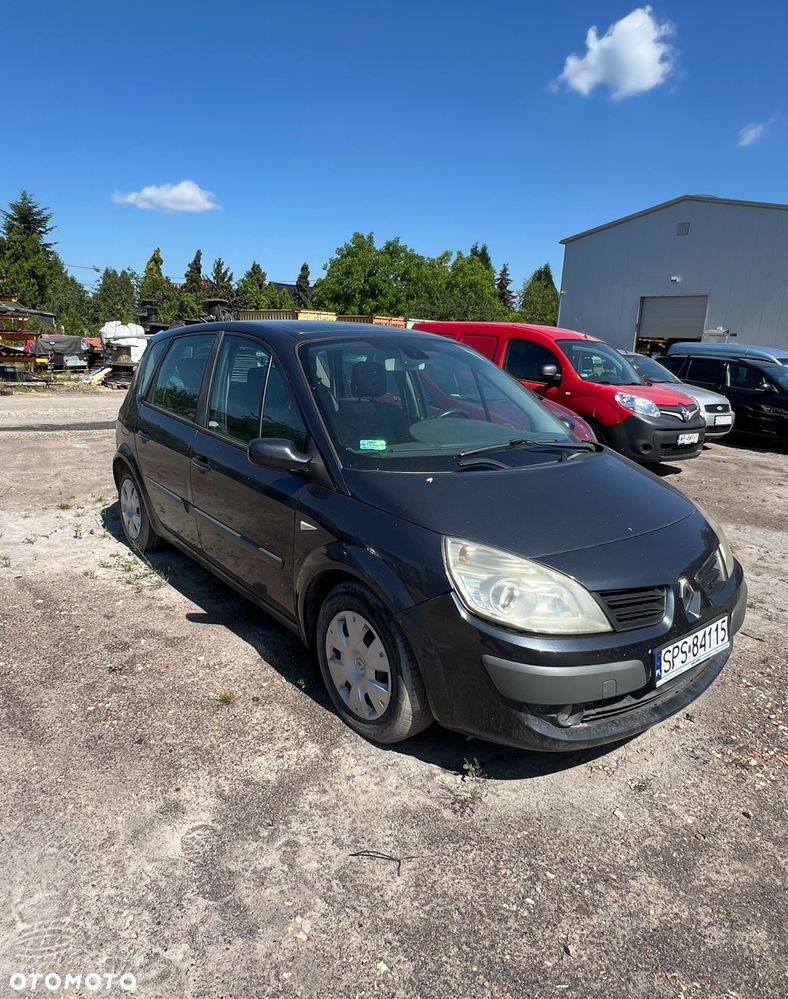 Renault Scenic 1.6 16V Infinity - 4