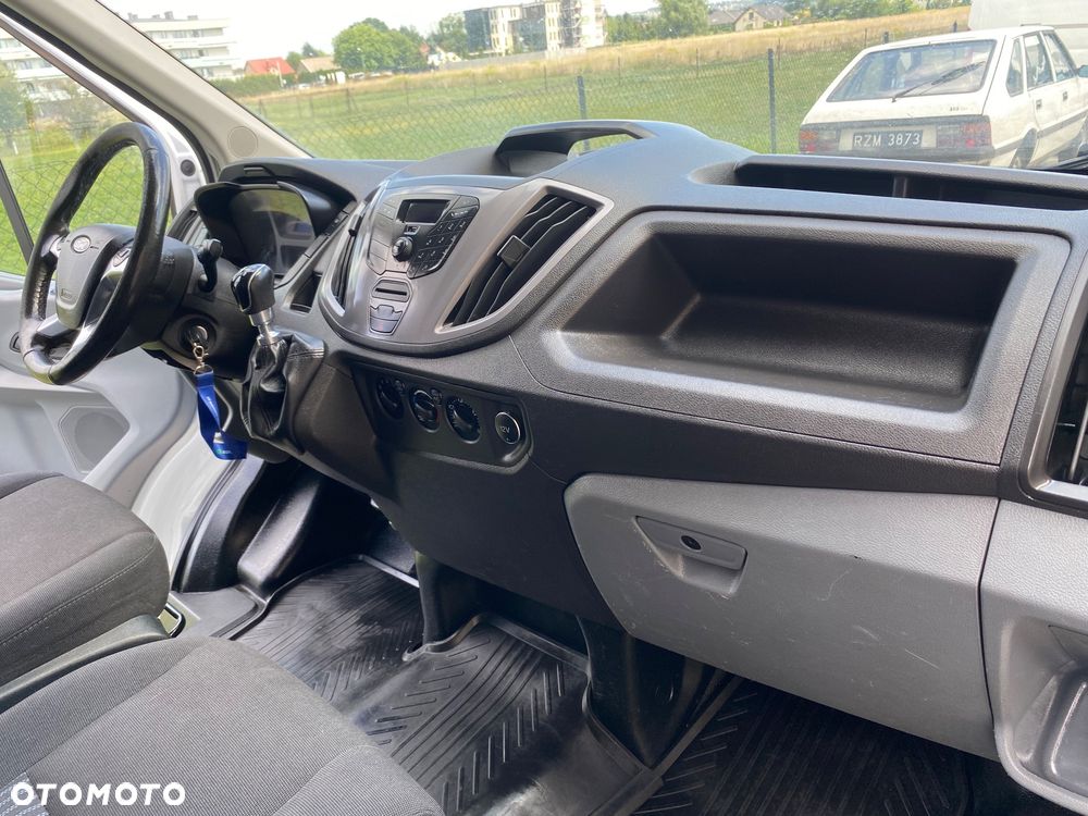 Ford TRANSIT, zakupiony w salonie w Rzeszowie, serwisowany, bezwypadkowy - 24