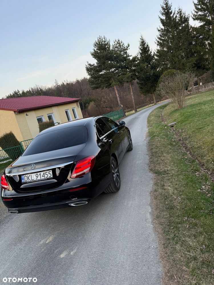 Mercedes-Benz Klasa E 220 d Avantgarde - 5