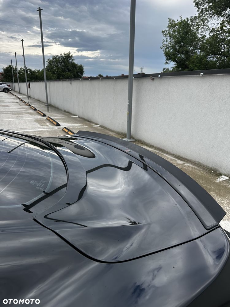 Ford Mustang - 16