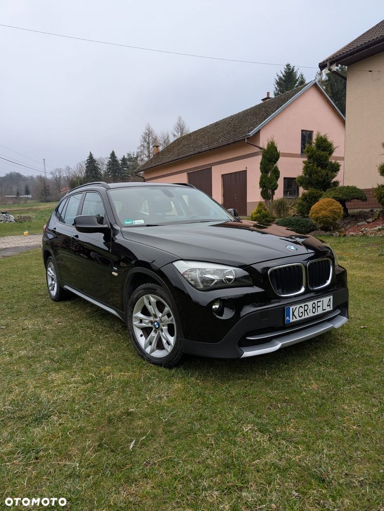 BMW X1 xDrive18d Sport Line - 1