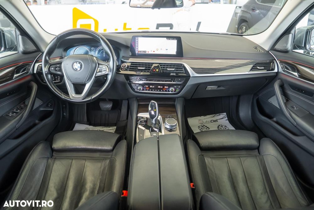 BMW Seria 5 520d Aut. Luxury Line - 19