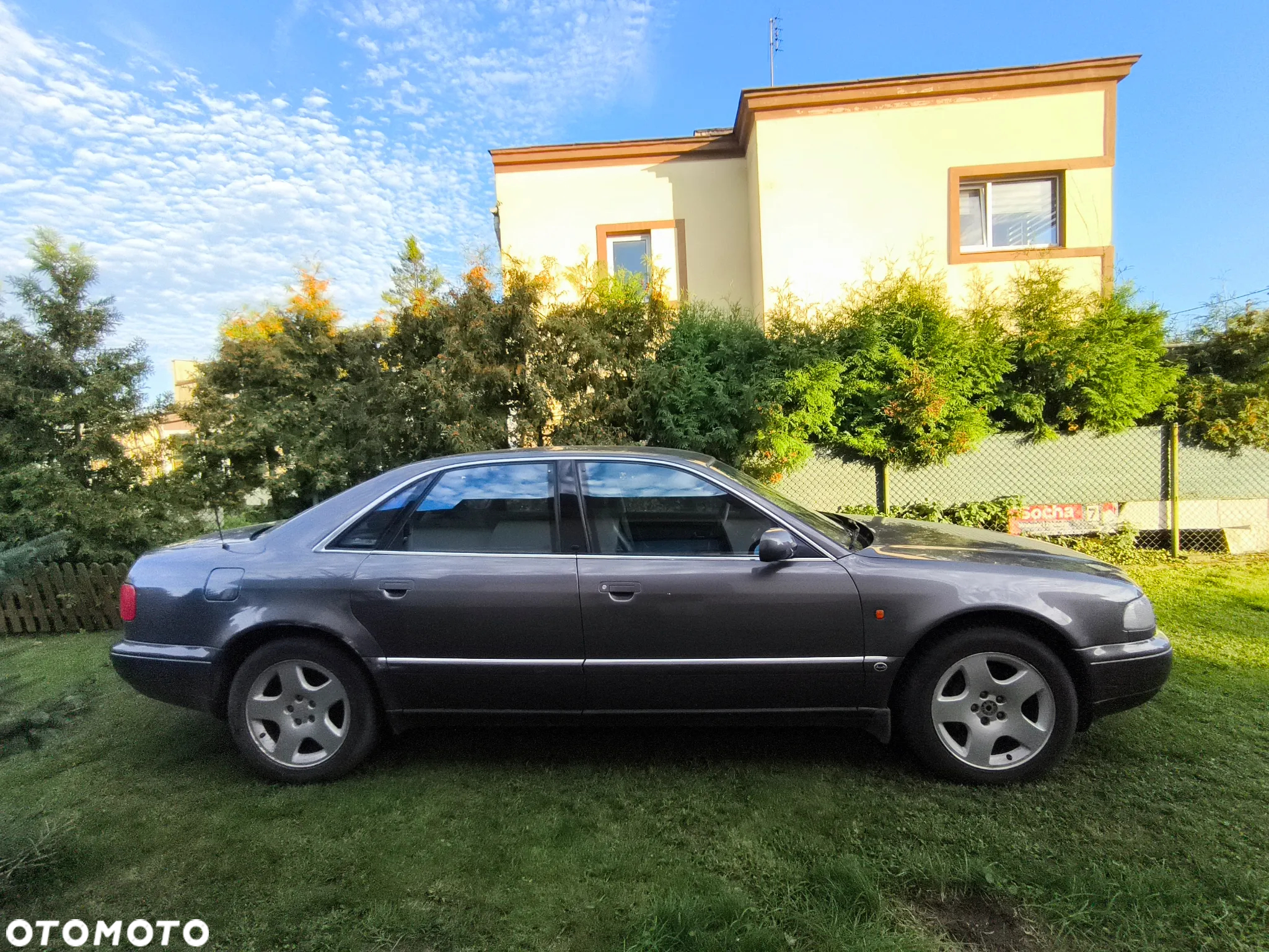 Audi A8 ver-a8-4-2-quattro-tiptronic - 3