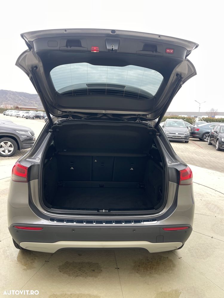 Mercedes-Benz GLA 180 d 8G-DCT Style - 26