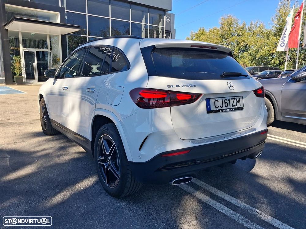 Mercedes-Benz GLA 250 e AMG Line - 8