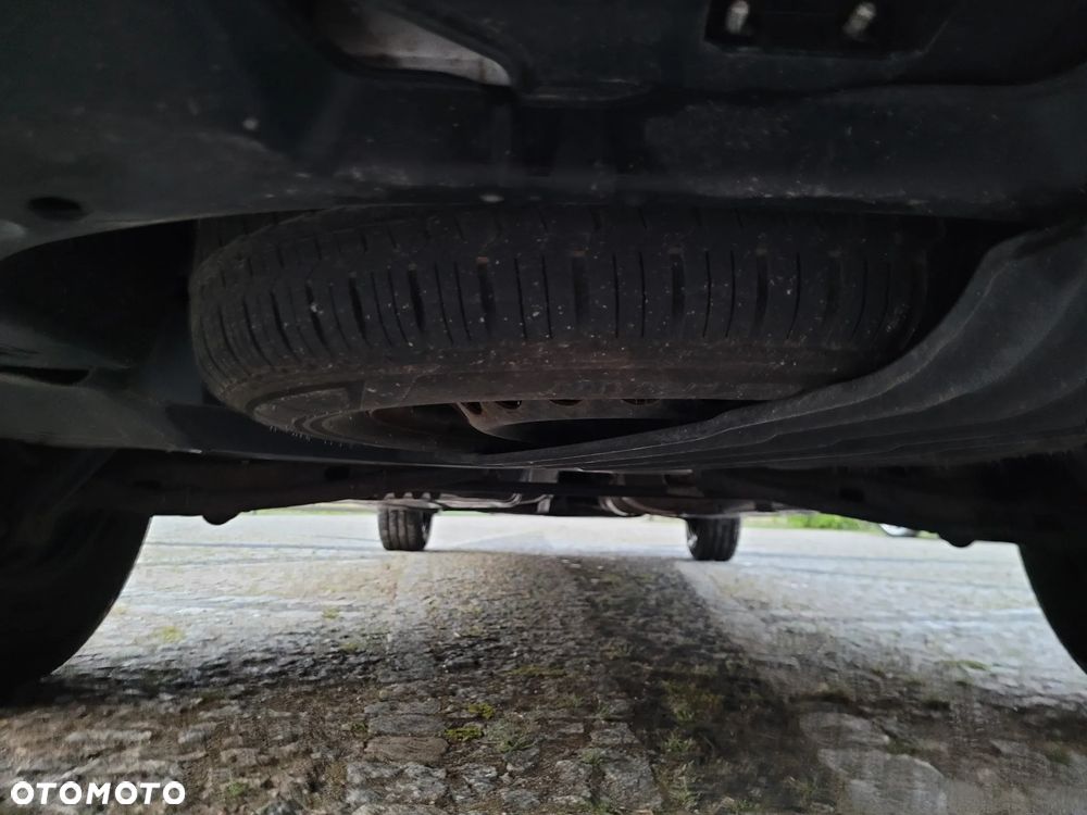 Volkswagen Transporter T6.1 - 28
