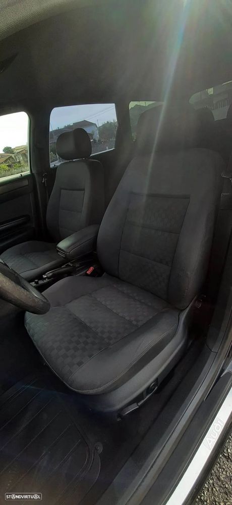 Audi A6 Avant 1.9 TDI - 5