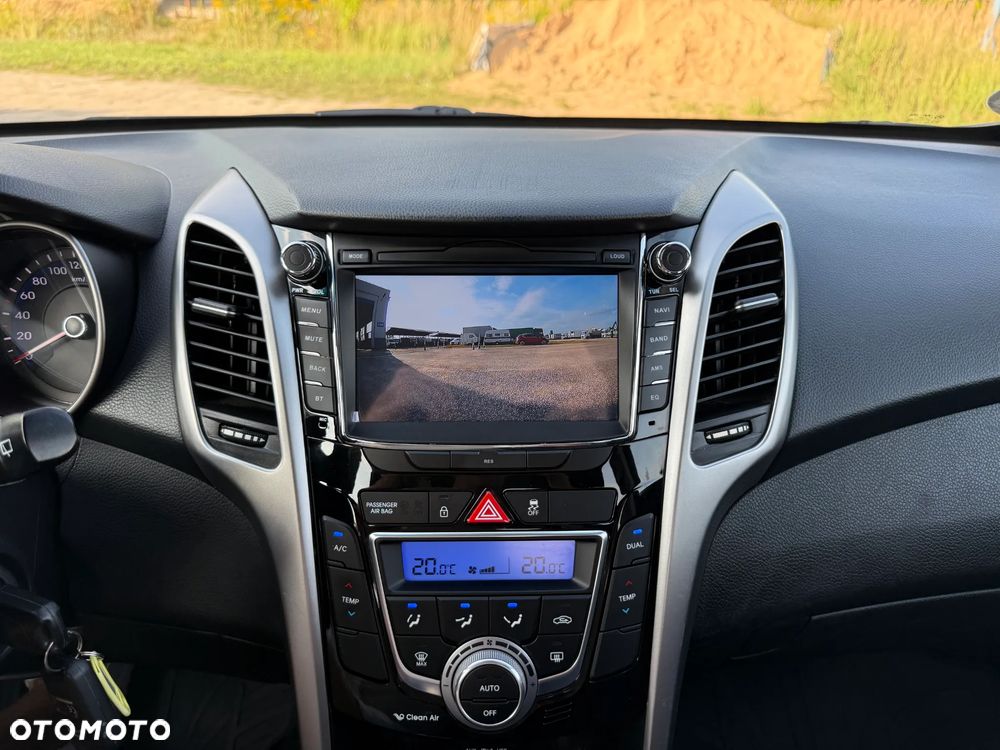 Hyundai i30 1.6 Style - 17