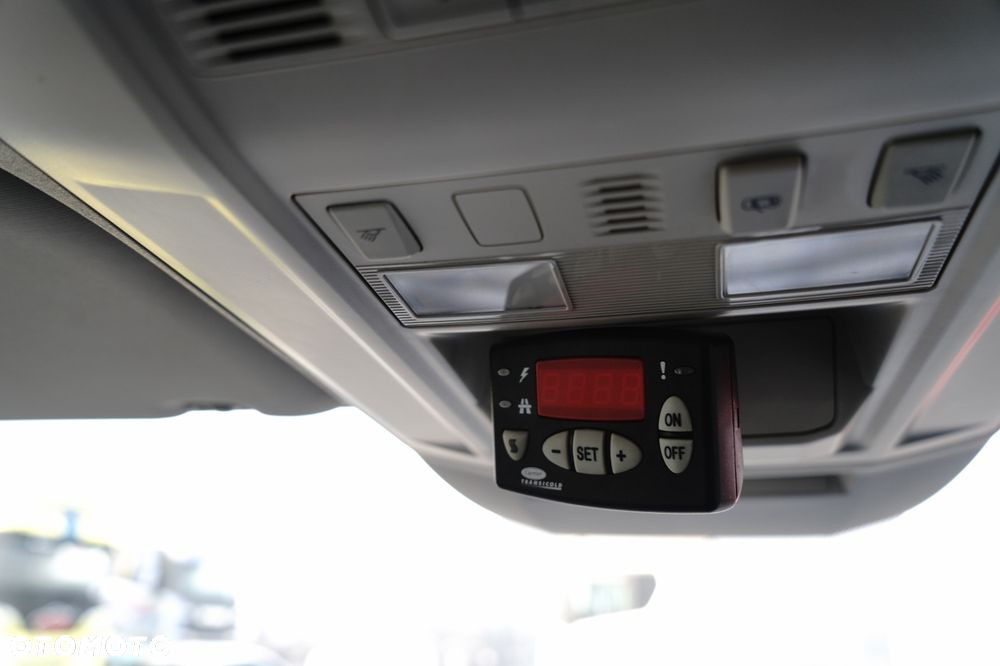 MAN TGE 3.180 / CHŁODNIA / AGREGAT CARRIER XARIOS 350 / WINDA / DOPPLESTOCK - 35