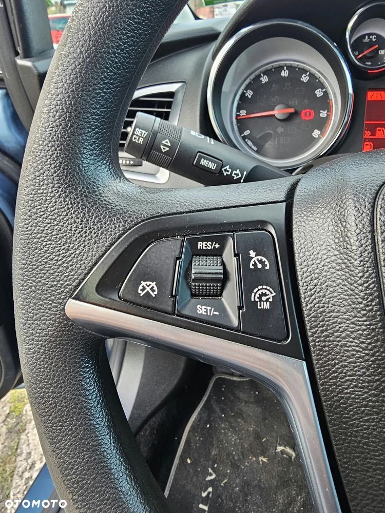 Opel Astra - 23