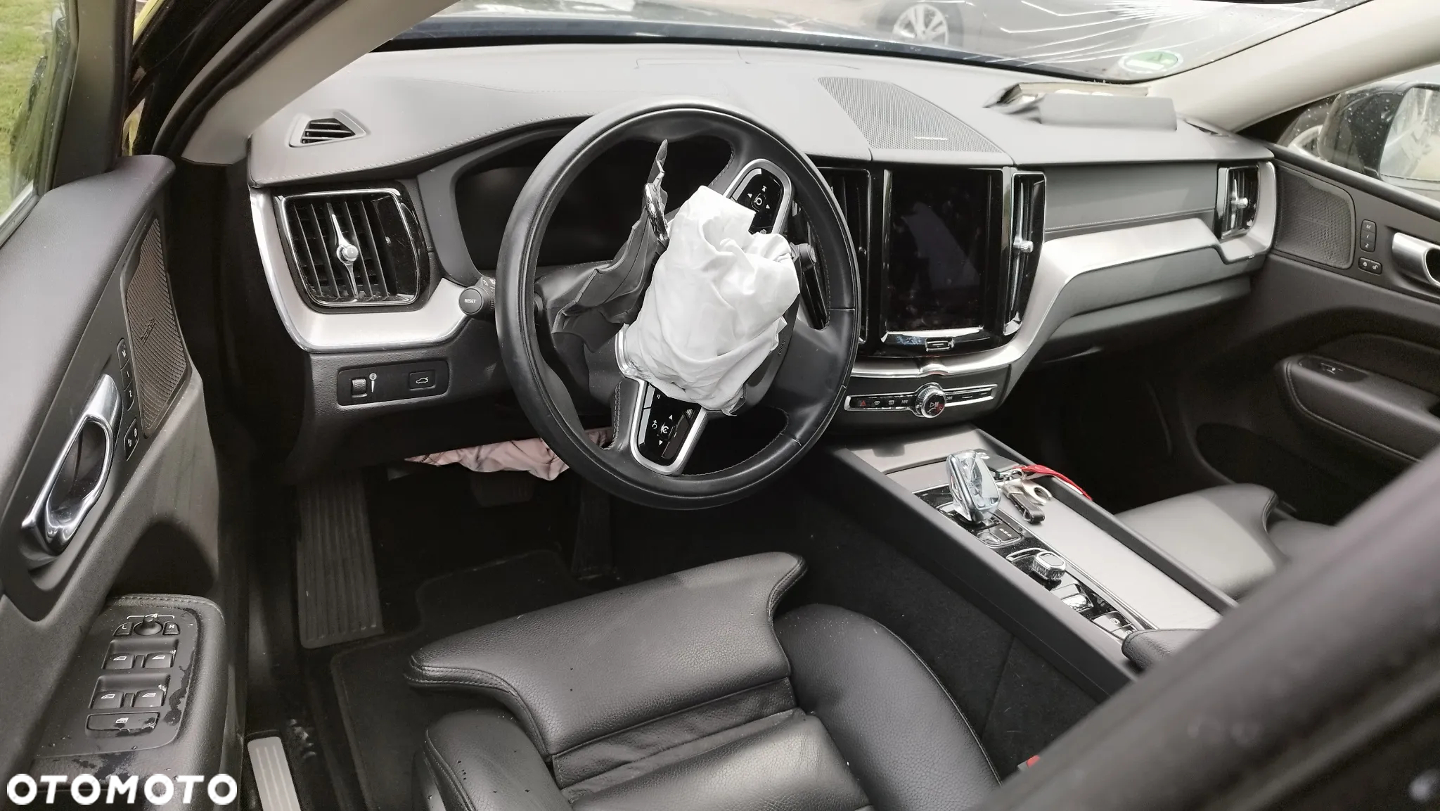 Volvo XC 60 B5 D AWD Geartronic Momentum - 13