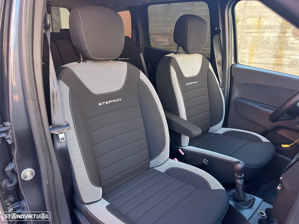 Dacia Lodgy Blue dCi 115 (7L) Stepway - 9