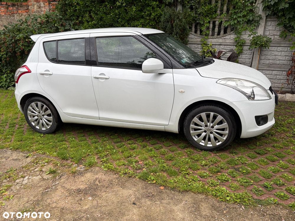 Suzuki Swift - 2