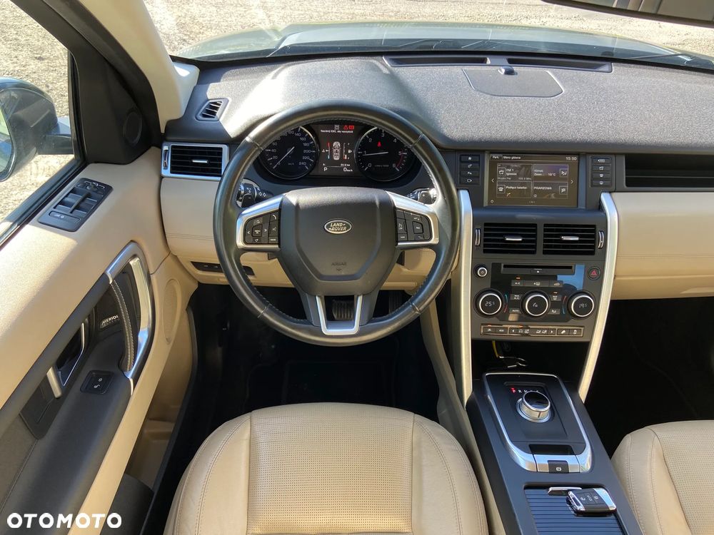 Land Rover Discovery Sport - 13