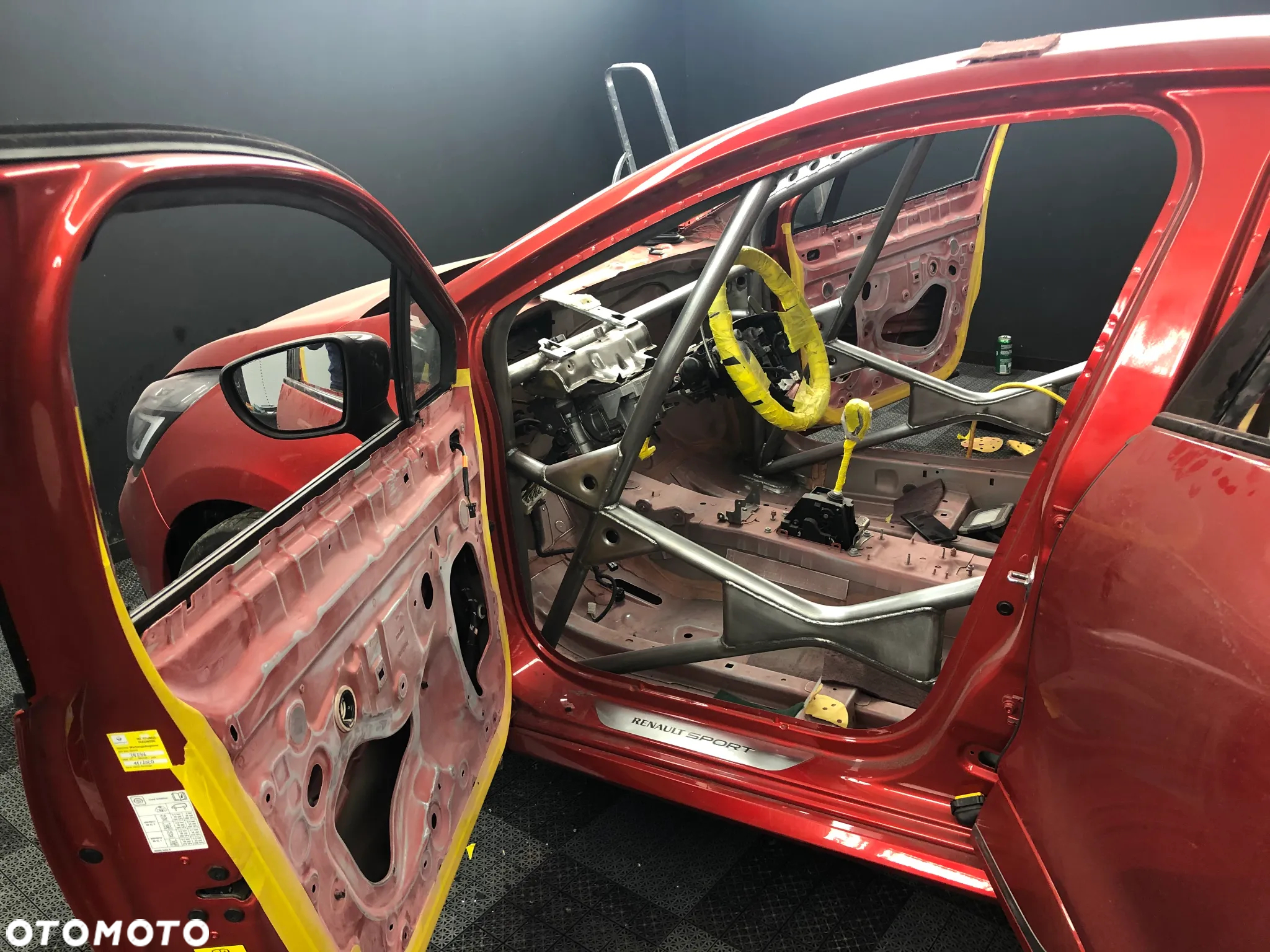 Renault Clio 1.6 R.S.Trophy 220 EDC - 25