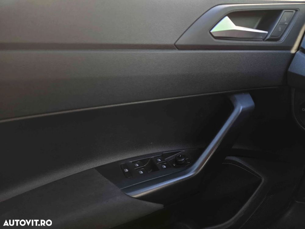 Volkswagen Polo - 14