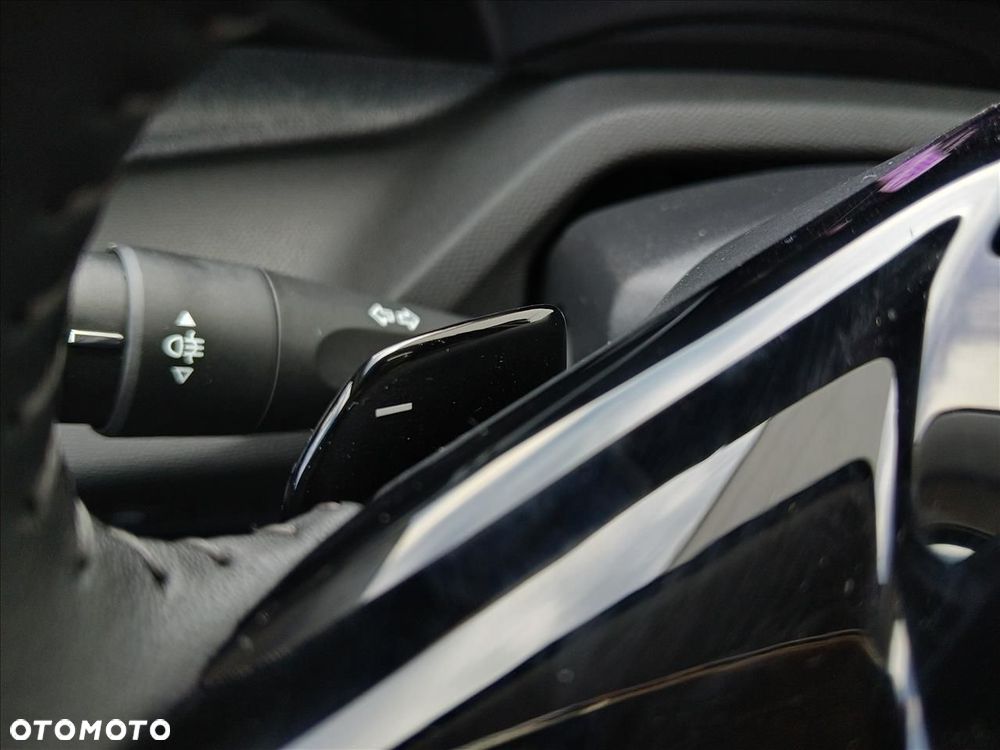 Peugeot 308 Hybrid 136 e-DSC6 Allure - 27