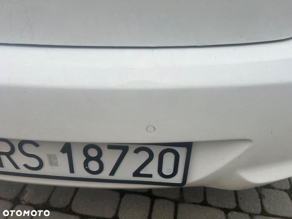 Hyundai i20 1.2 Trend - 11