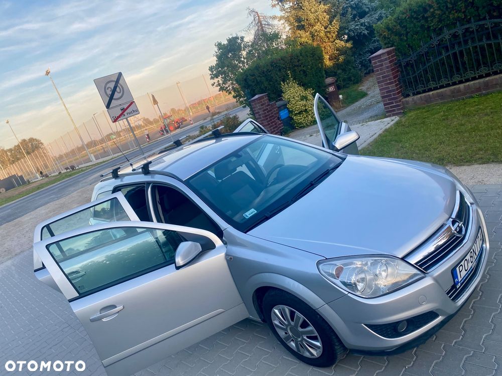 Opel Astra - 18