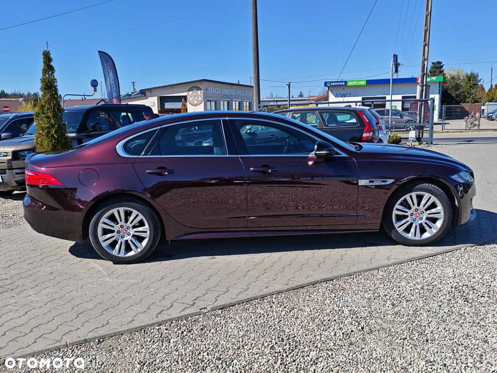 Jaguar XF E-Performance Pure - 9