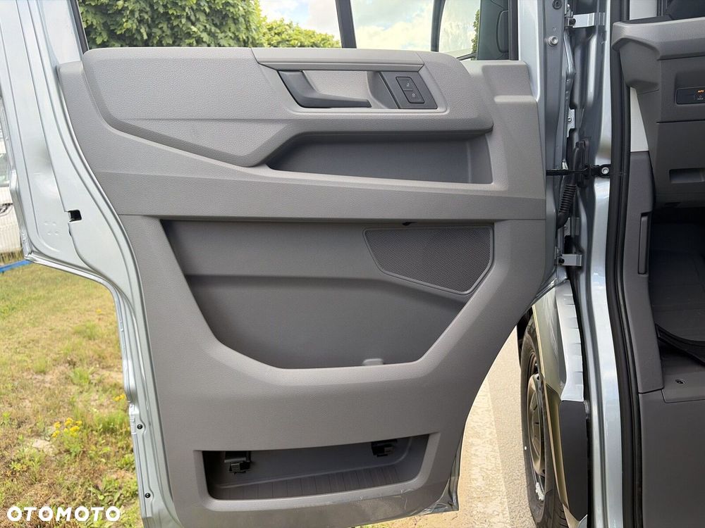 Volkswagen Crafter Crafter Furgon L3 z wysokim dachem / leasing 104,9% - 15