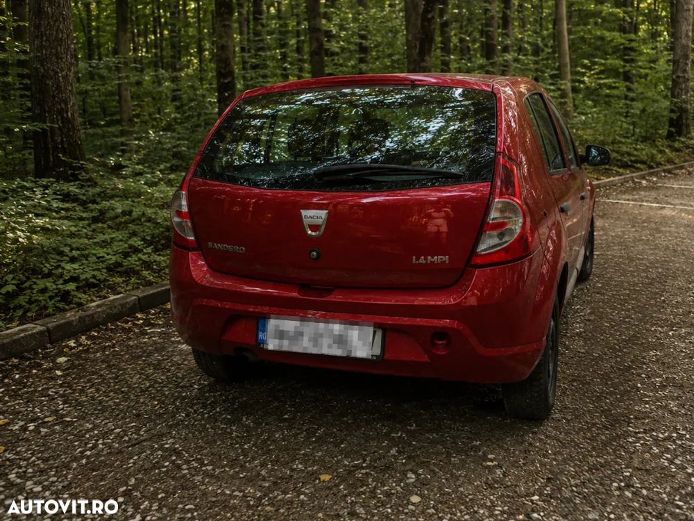 Dacia Sandero - 5