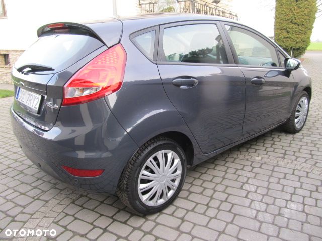 Ford Fiesta 1.25 Celebration - 5