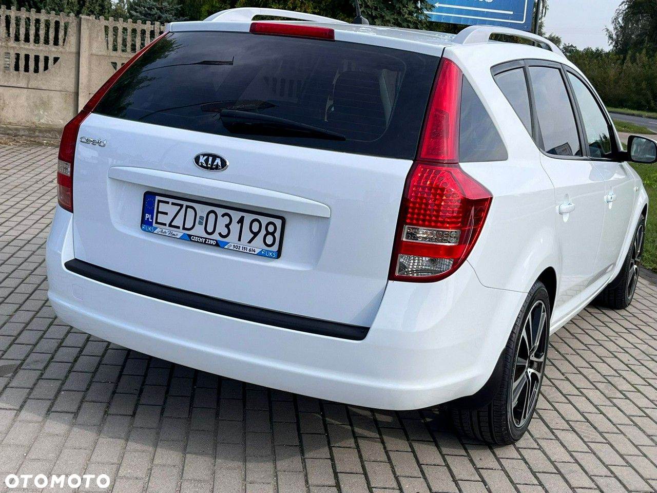 Kia Ceed 1.4 CVVT Attract - 8