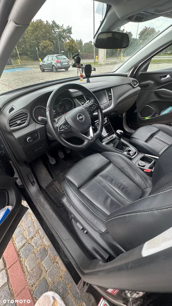 Opel Grandland X - 13