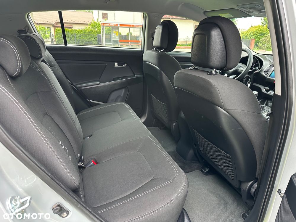 Kia Sportage 2.0 CVVT 4WD Spirit - 19