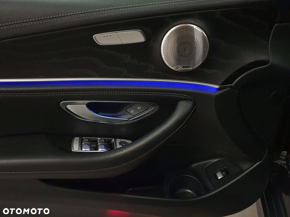 Mercedes-Benz Klasa E 300 de 4Matic 9G-TRONIC AMG Line - 7