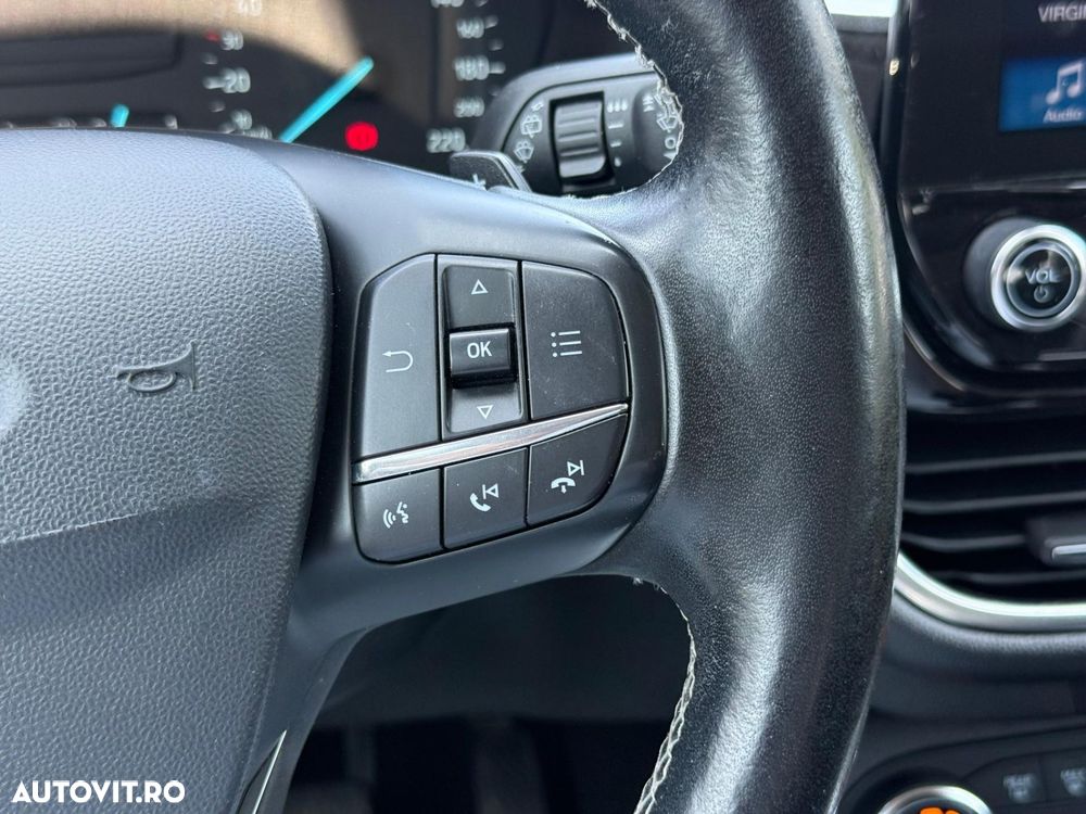 Ford Fiesta 1.0 EcoBoost Powershift ST Line - 16
