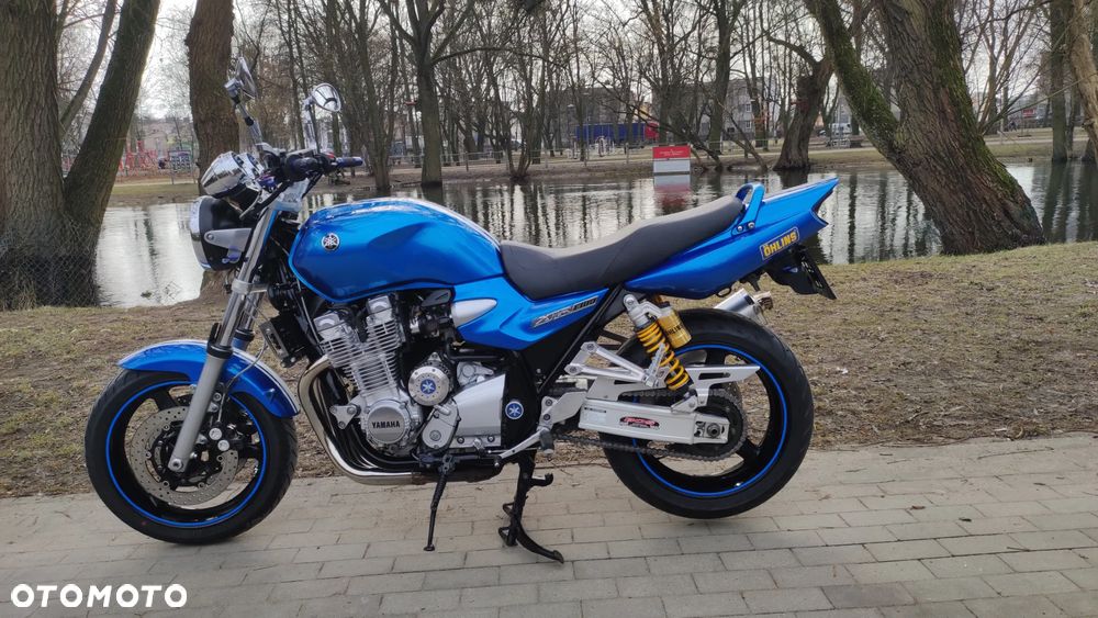 Yamaha XJR - 2