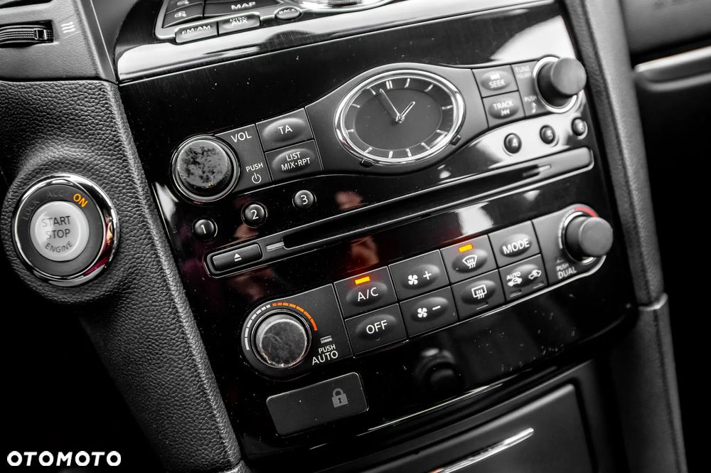 Infiniti FX FX30d S Premium - 30