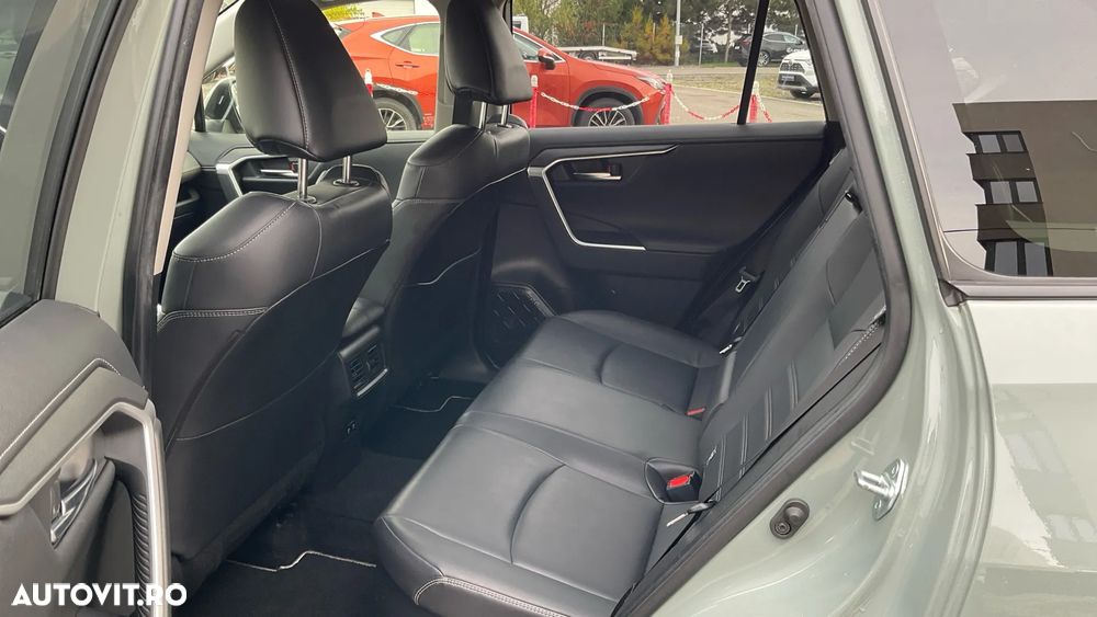 Toyota RAV4 2.5 Hybrid VVT-iE 4x2 Exclusive - 32